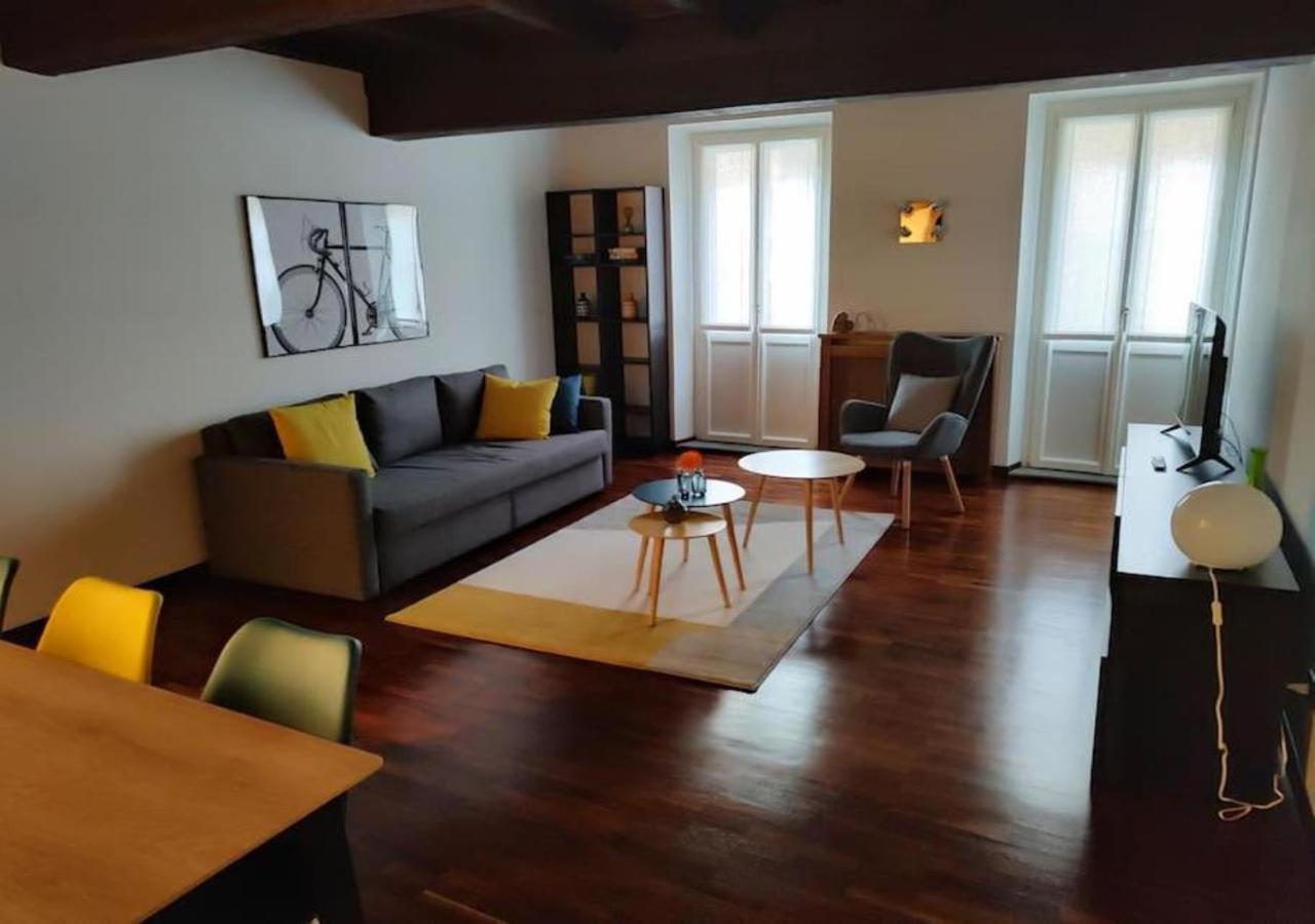 Casa Del Vicolo, Nel Cuore Della Pavia Storica エクステリア 写真